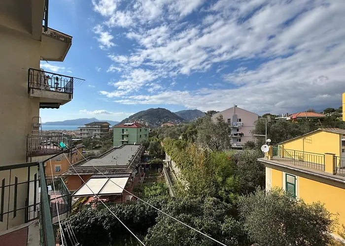Casa Nina By World
